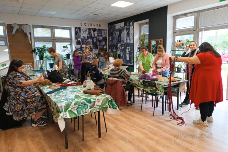 Kobiece motywy, Filia BOK Estrady